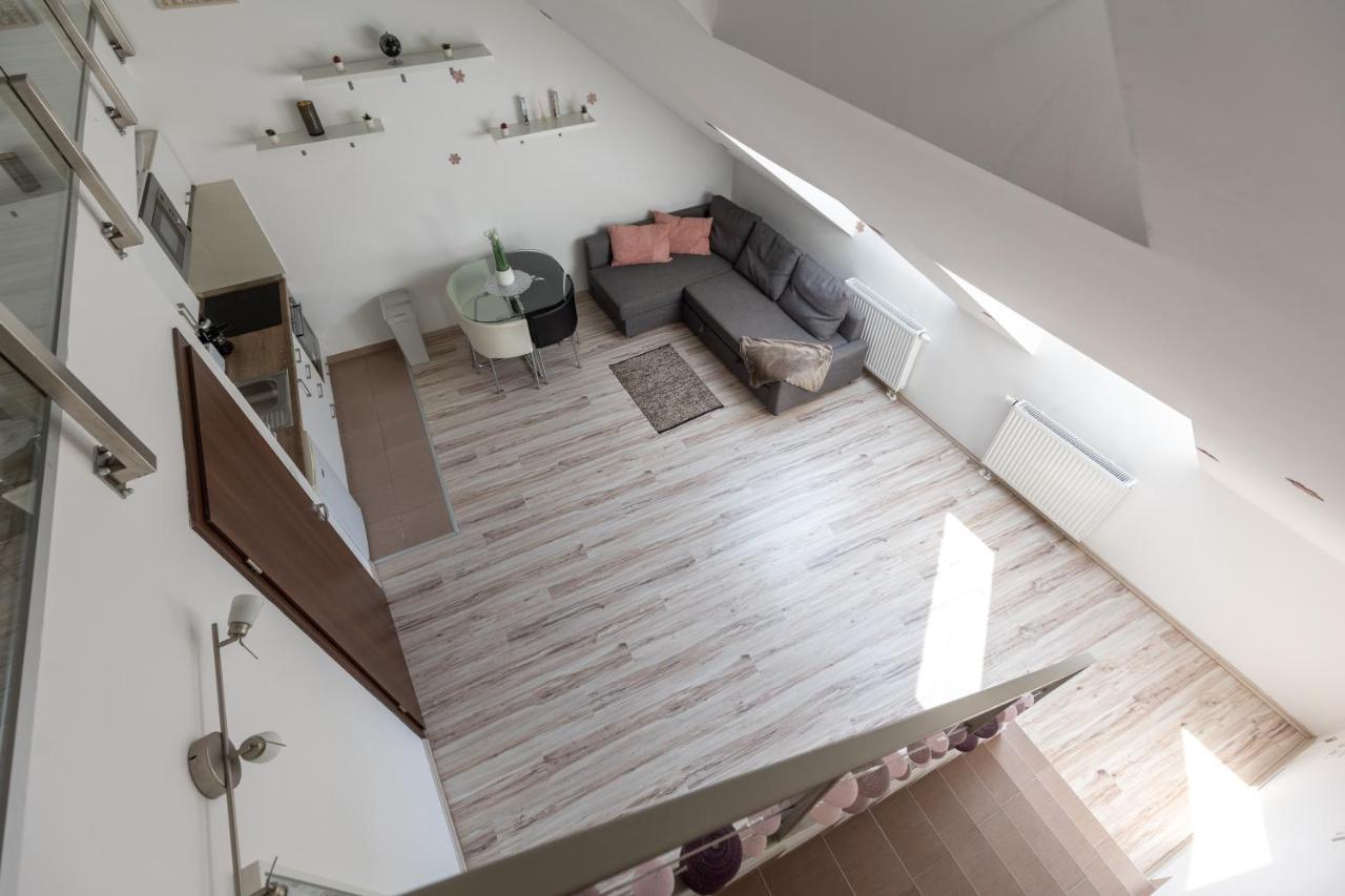 Prtr Apartment W/ Free Parking บูดาเปสต์ ภายนอก รูปภาพ